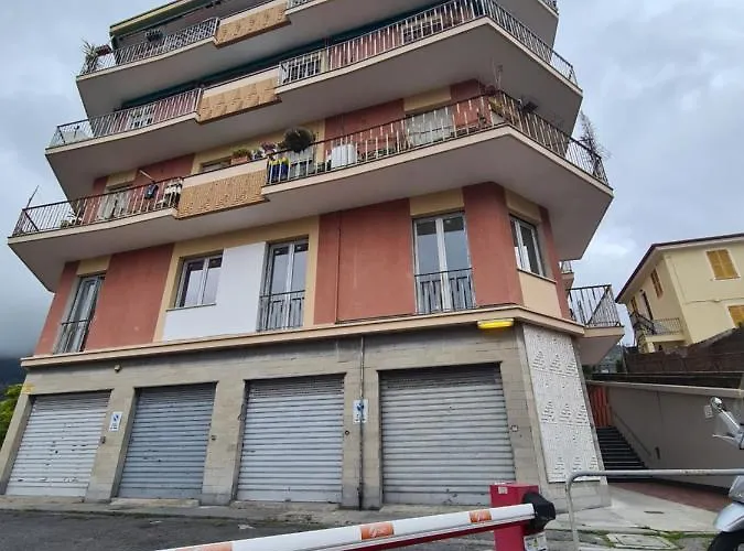 Casa Della Rosa By Portofinovacanze Apartment Rapallo